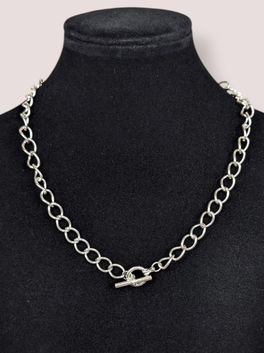 Minimalist Silver Tone Toggle Chain Necklace